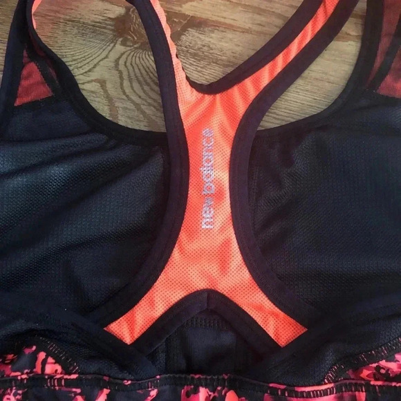 New Balance NB  Dry Sports Bra - Picture 5 of 7